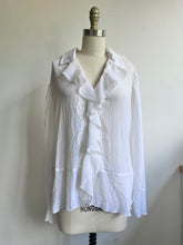 Load image into Gallery viewer, Vintage 90s ruffled blouse
