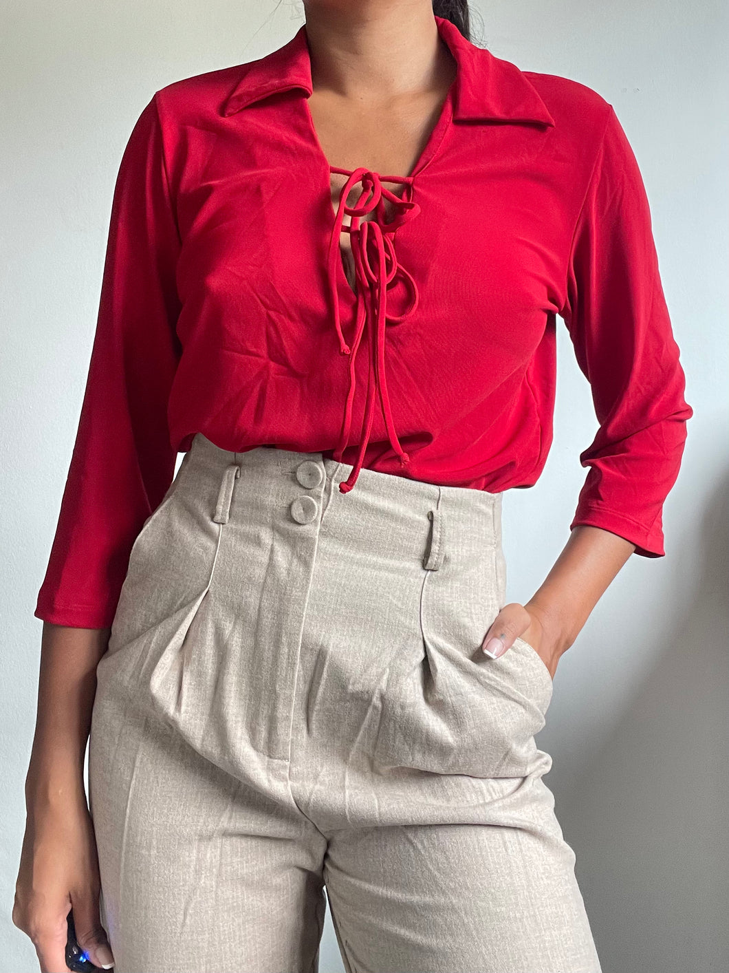 Vintage red tie front blouse (M-XL)