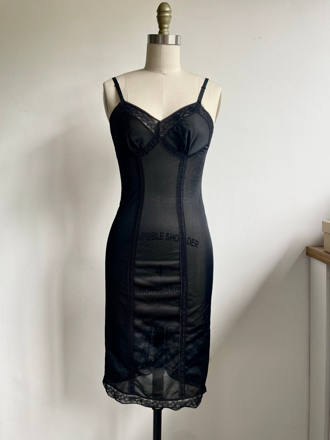 Vintage black lace slip (XS)