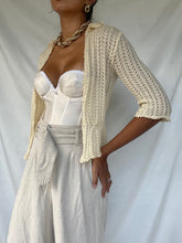 Load image into Gallery viewer, Vintage light weight knitted cardigan
