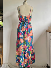 Load image into Gallery viewer, Cotton floral summer dress (S-M)
