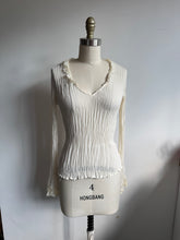Load image into Gallery viewer, Vintage sheer long sleeve top (XS-S)
