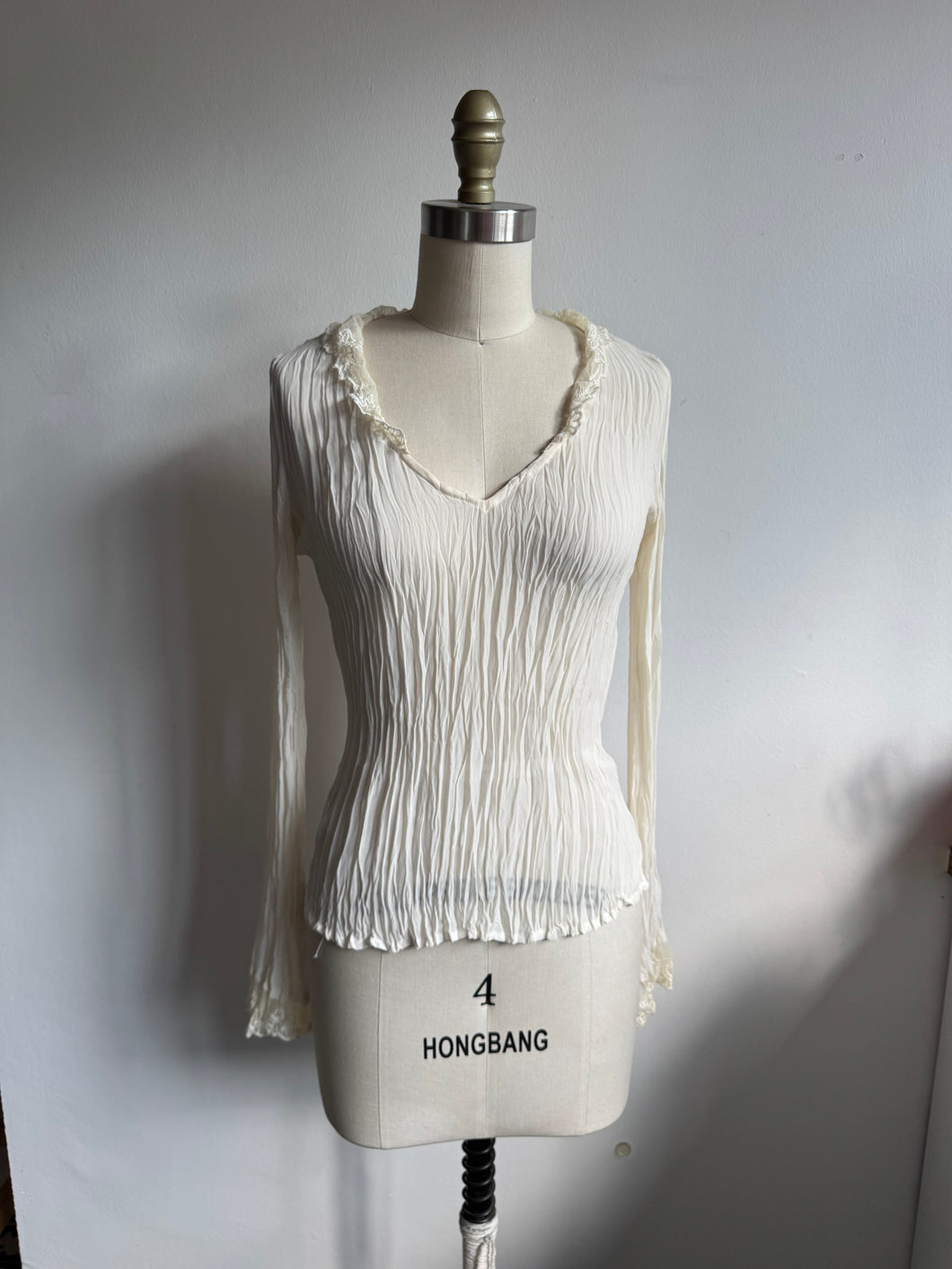 Vintage sheer long sleeve top (XS-S)