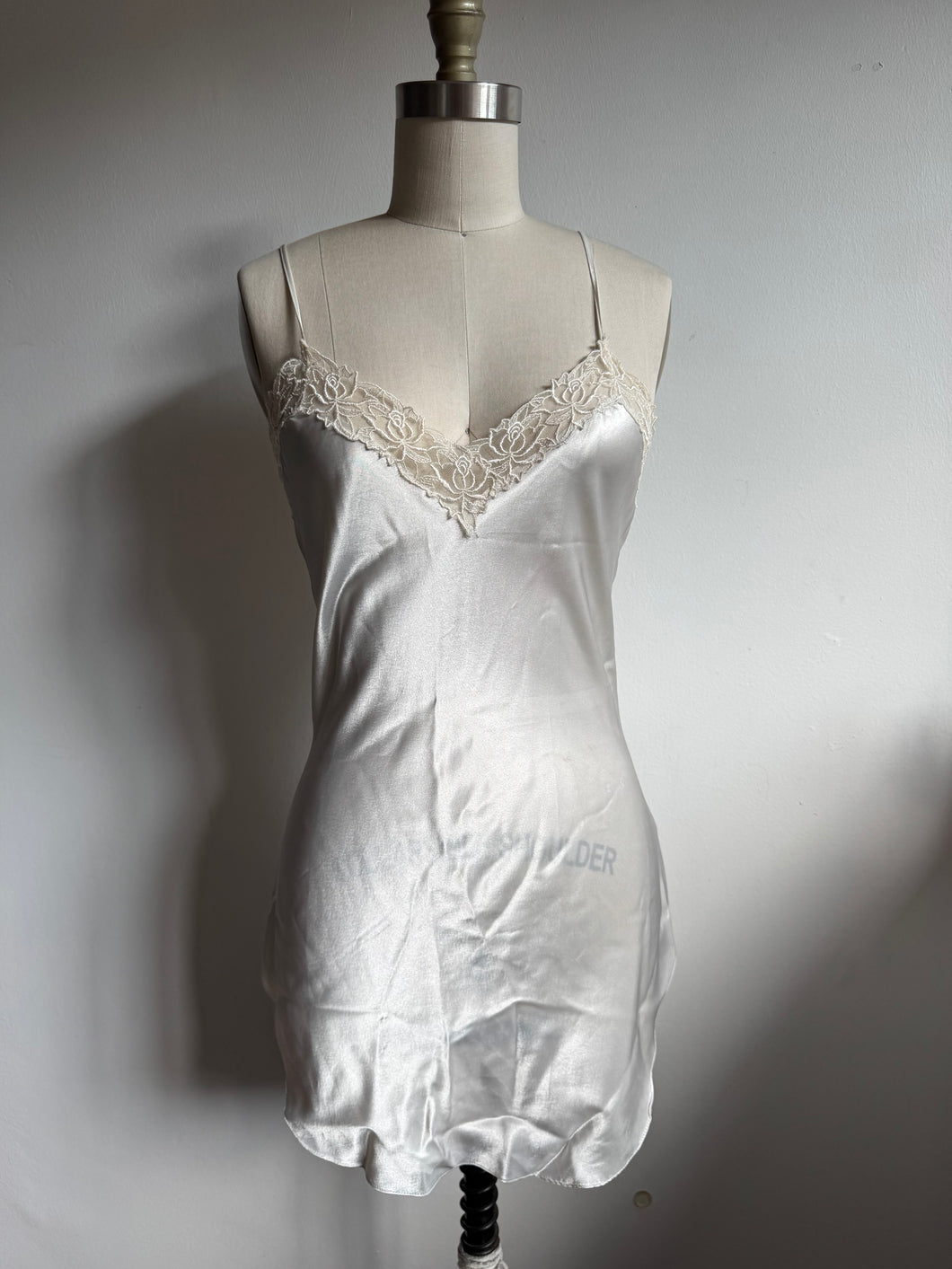 Victoria secret white angelic slip (XS-S)