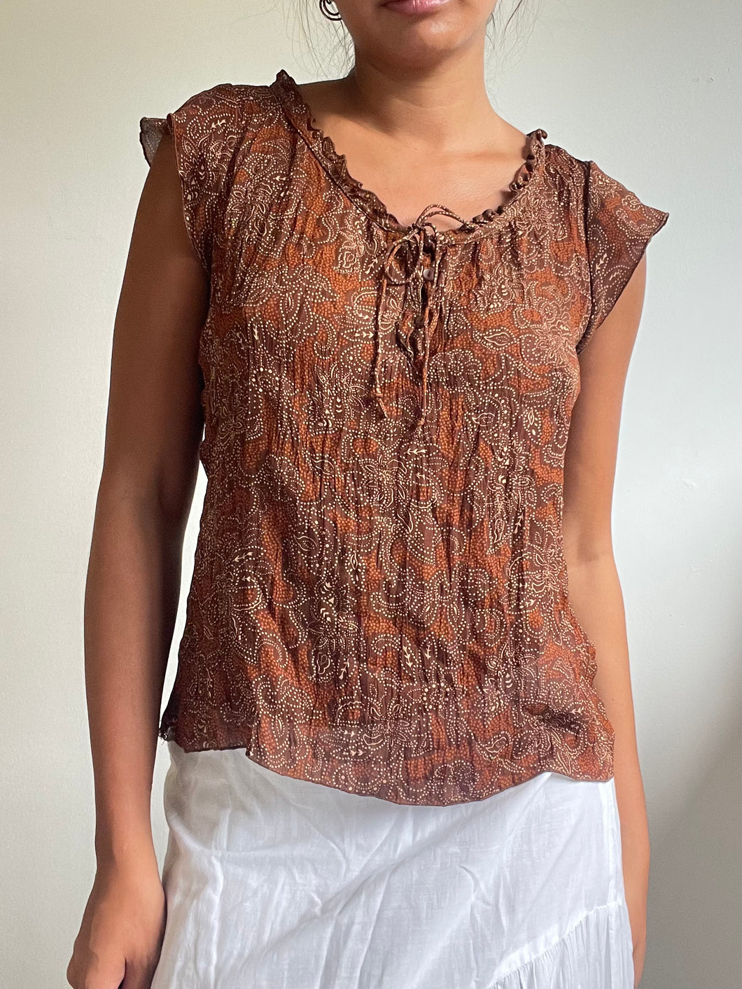 Vintage floral sleeveless blouse (M)