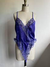 Load image into Gallery viewer, Vintage purple lace teddy (M)
