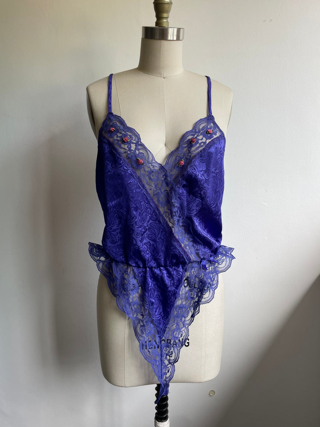 Vintage purple lace teddy (M)