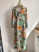 Load image into Gallery viewer, Vintage 80’s printed zip down collar maxi dress (M-L)
