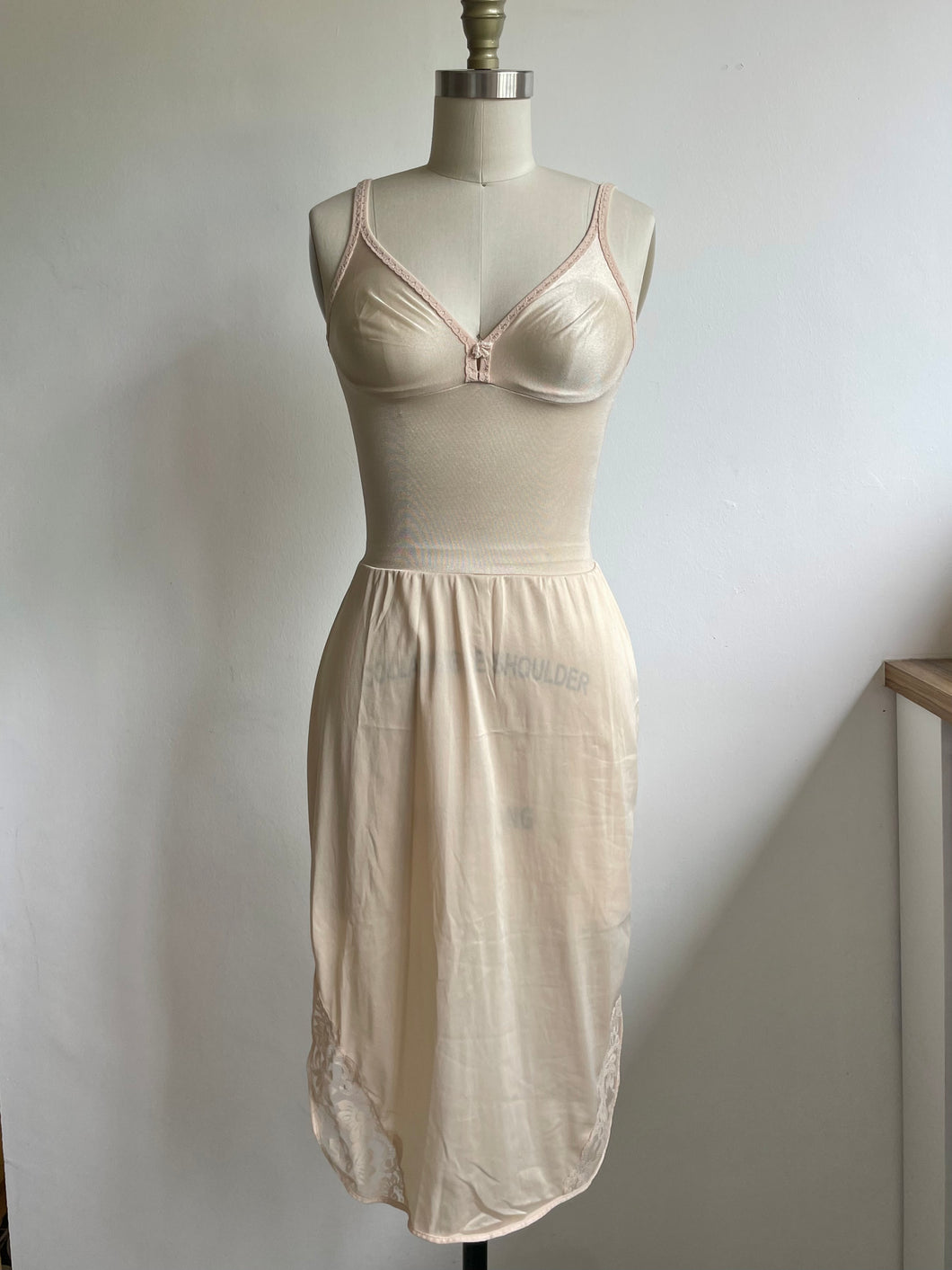 Vintage nude slip dress (XS-S)