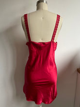 Load image into Gallery viewer, Vintage red mini slip (M)
