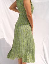 Load image into Gallery viewer, 90&#39;s green plaid button down maxi dress (M)
