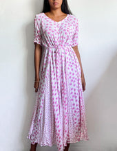 Load image into Gallery viewer, Vintage cotton disty floral summer maxi dress

